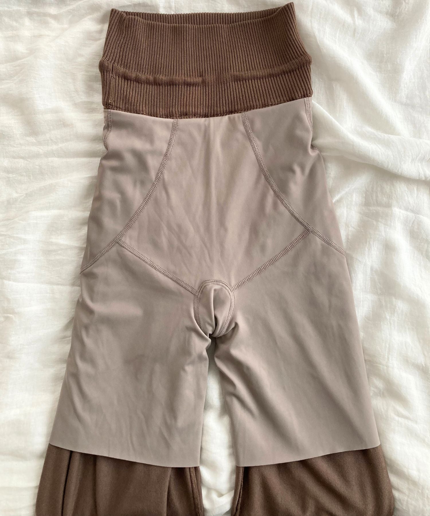 【美STコラボ】シルクプロテイン加工 ジョガーパンツ / F253-PN101