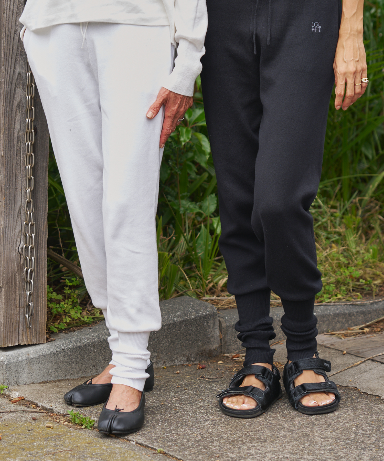 【LOVE GIVES LOVE×＋FT SUPREME.LA.LA.コラボ】ジョガーパンツ/ F251-PN102