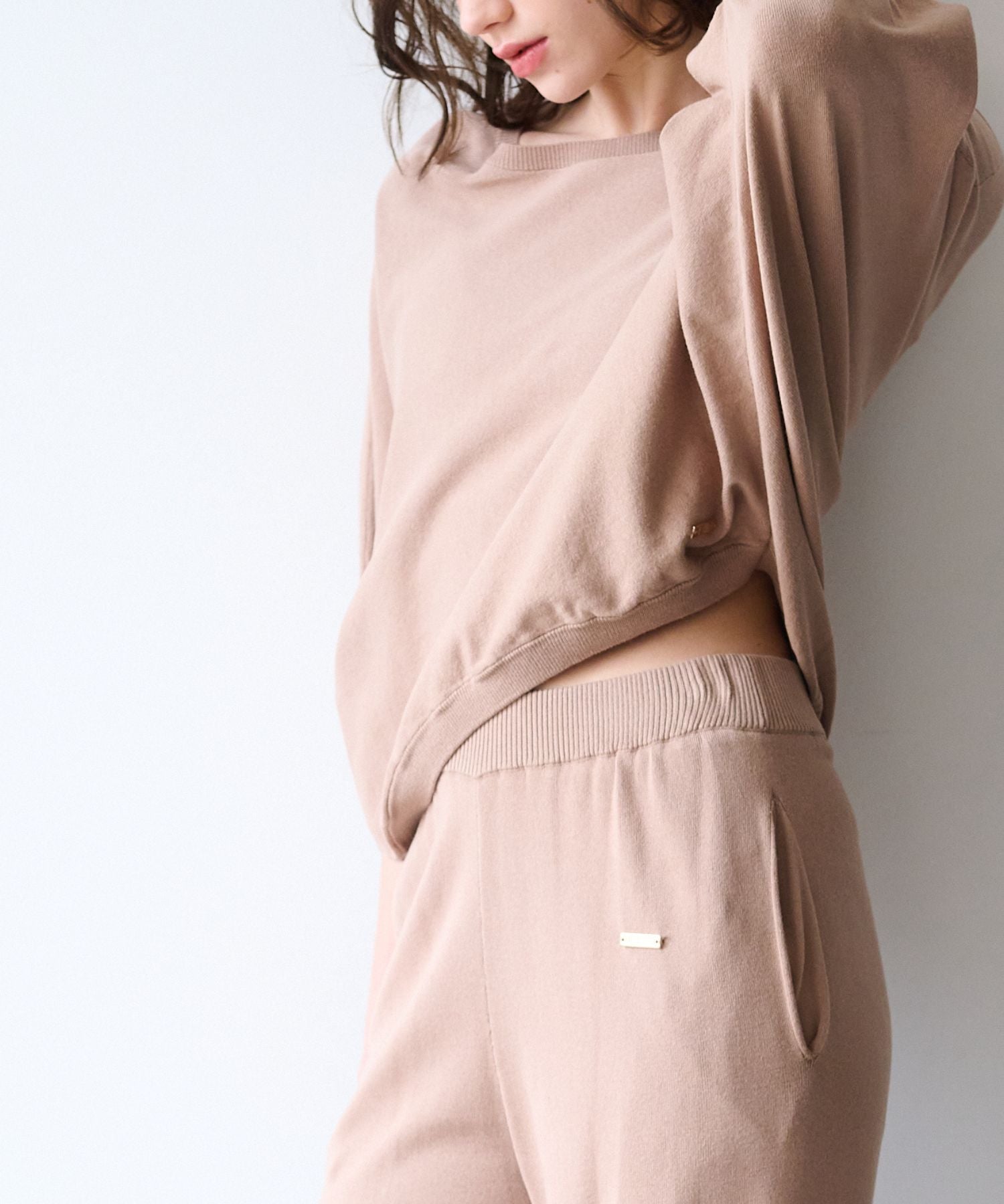 ドルマンプルオーバー / F241-KT011 – +FT SUPREME.LA.LA.