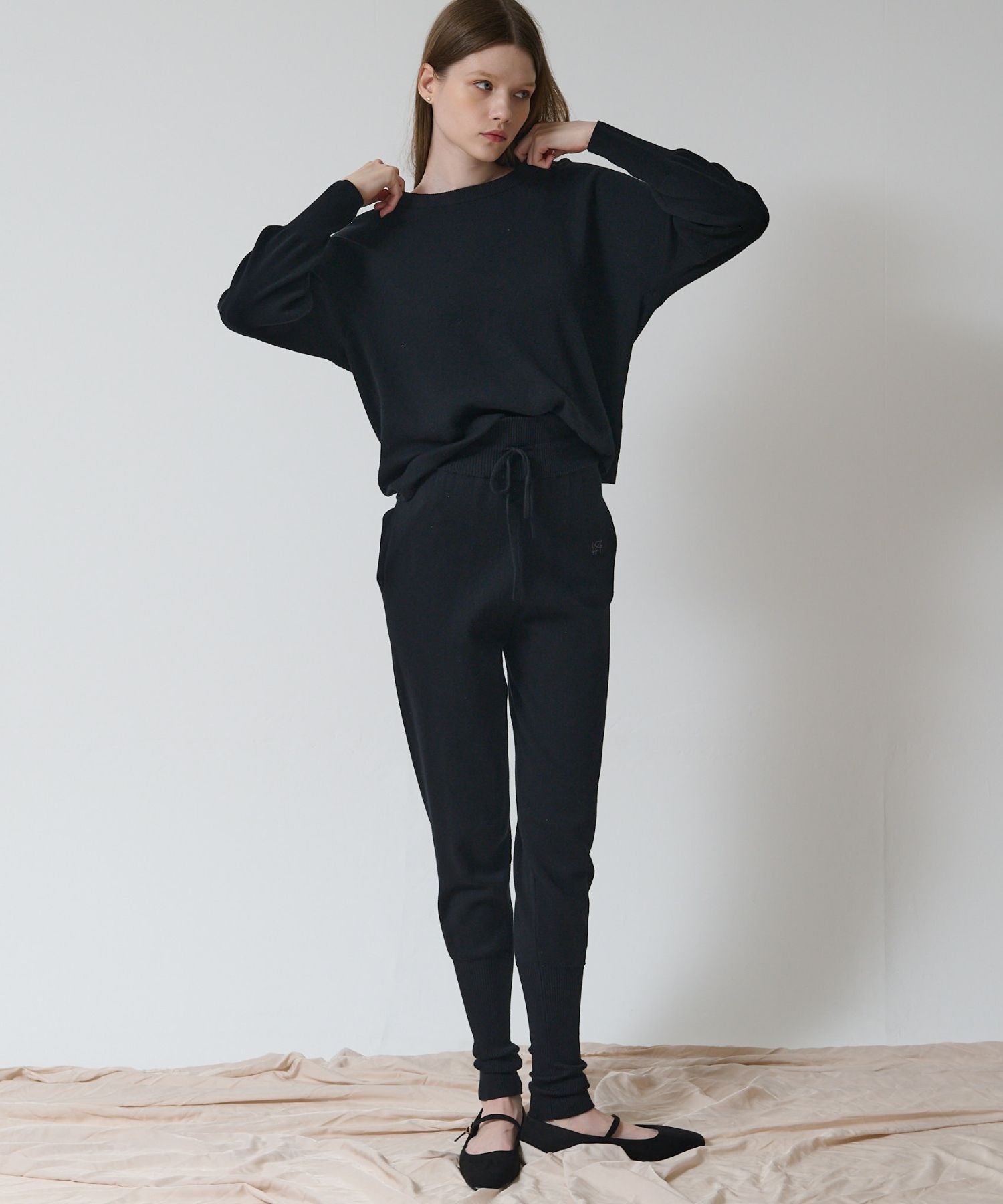 【LOVE GIVES LOVE×＋FT SUPREME.LA.LA.コラボ】ジョガーパンツ/ F251-PN102