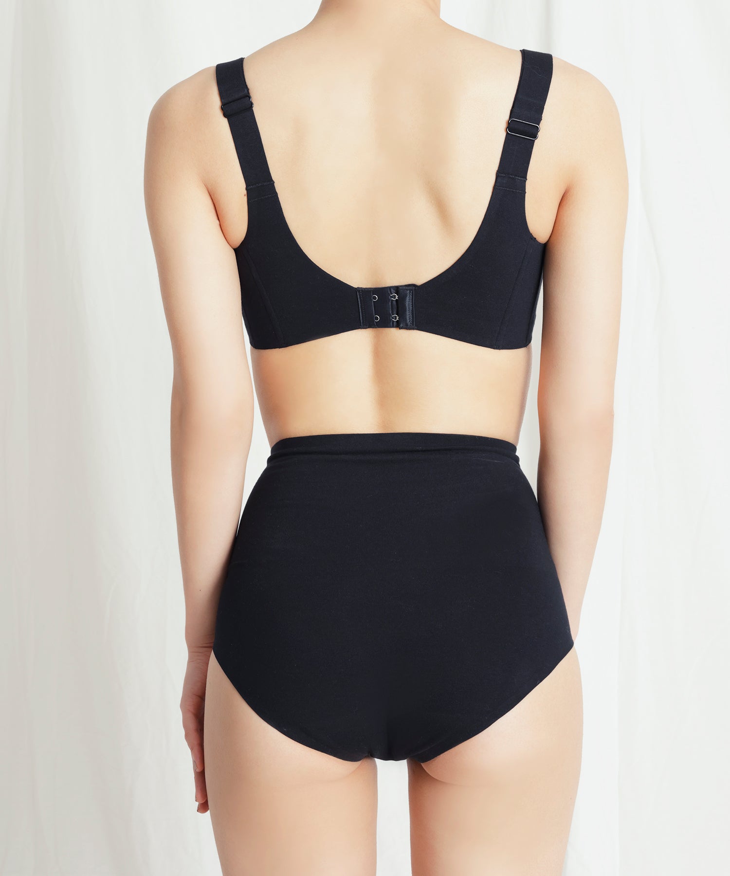 メイクアップブラ F221-BR101/F241-BR102