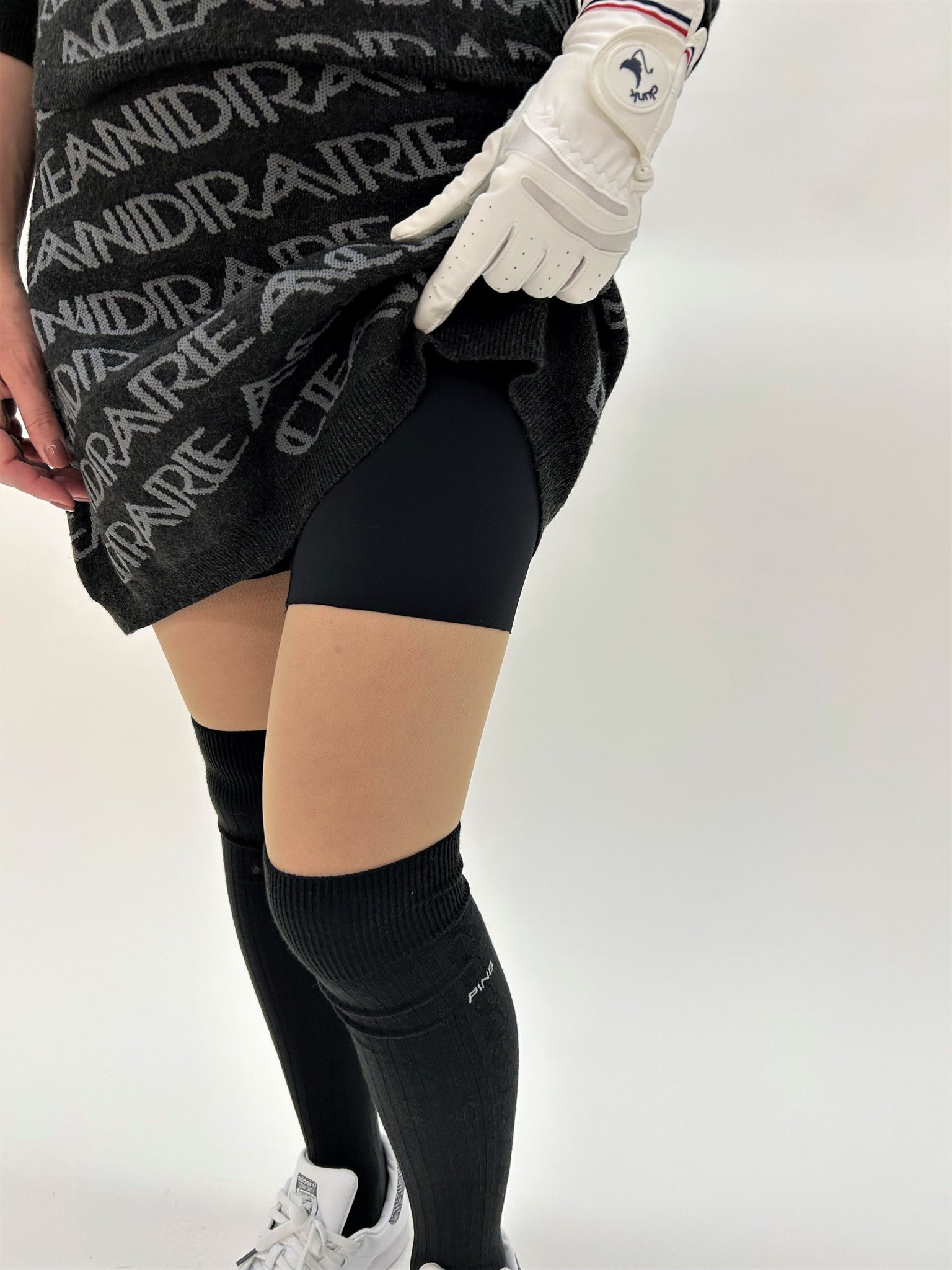 【 Golf Wear 】ACEANDRARE×+FTSUPREME.LA.LA.コラボゴルフスカート/F231-SK101